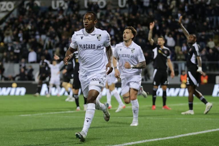 Golo de Umaro Embaló garante três pontos ao Vitória SC