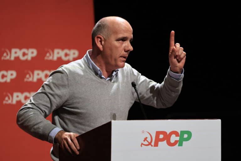Moção de censura do PCP identifica política do Governo como “principal problema” do país&nbsp;
