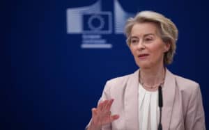 Von der Leyen divulga plano para mobilizar 800 mil ME para defesa europeia&nbsp;