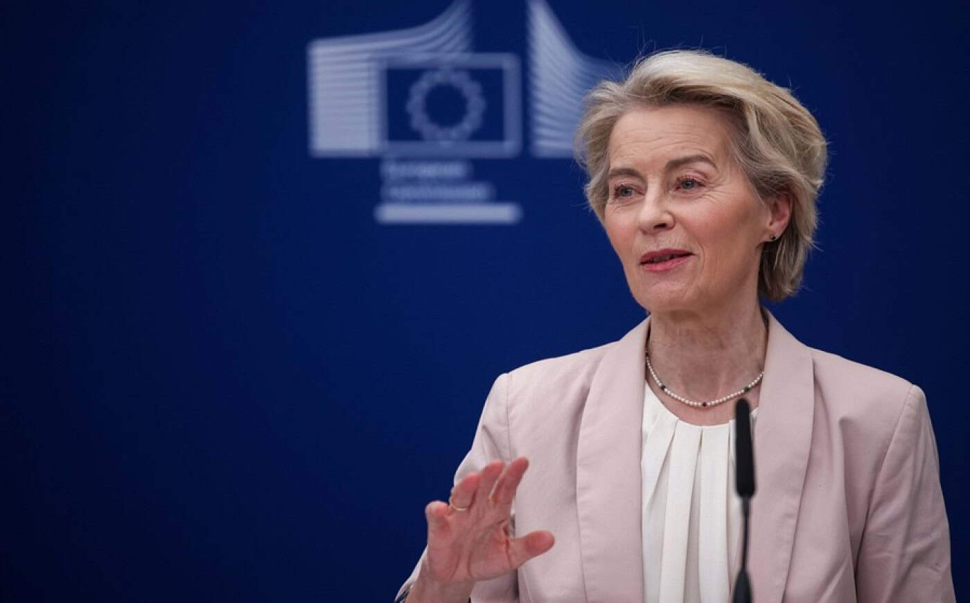 Von der Leyen divulga plano para mobilizar 800 mil ME para defesa europeia