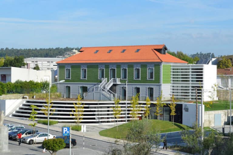Casa da Juventude de Famalicão acolhe nova edição do 'Meeting Democrático'