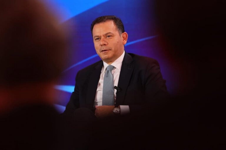 Aberto processo de averiguação de procuradoria ilícita a empresa da família do PM