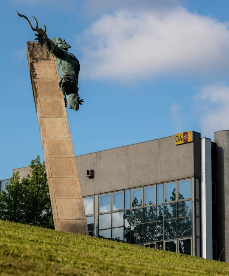 Antigos alunos de Enfermagem da UMinho vão ser distinguidos pela Ordem dos Enfermeiros&nbsp;&nbsp;