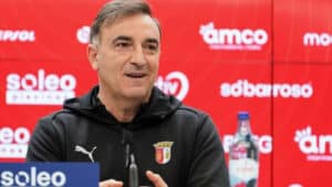 Carlos Carvalhal. "Se me sentisse injustiçado, já não estava no futebol"