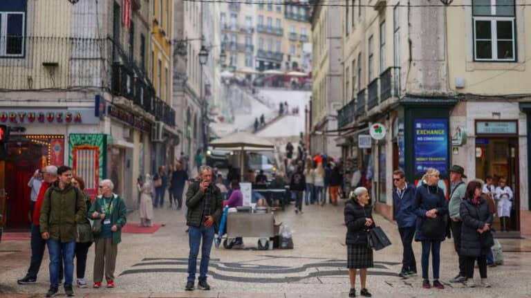 Mais de 1,2 milhões de pessoas já sentiram discriminação em Portugal