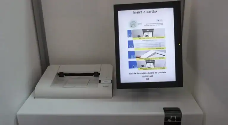 Comunidades portuguesas querem voto eletrónico nas Presidenciais de 2026