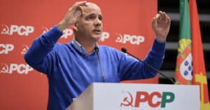 País precisa de “Kit’ vida melhor” e não de “kits de sobrevivência” – Paulo Raimundo 