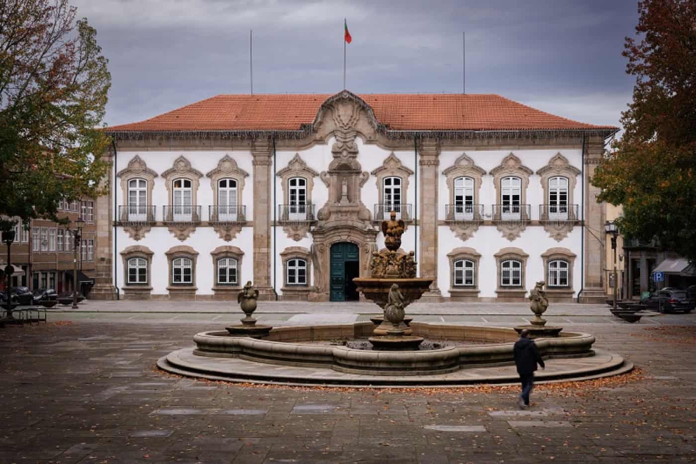 Equipamentos culturais e patrimoniais de Braga recebem 'Selo Rotas do Norte'