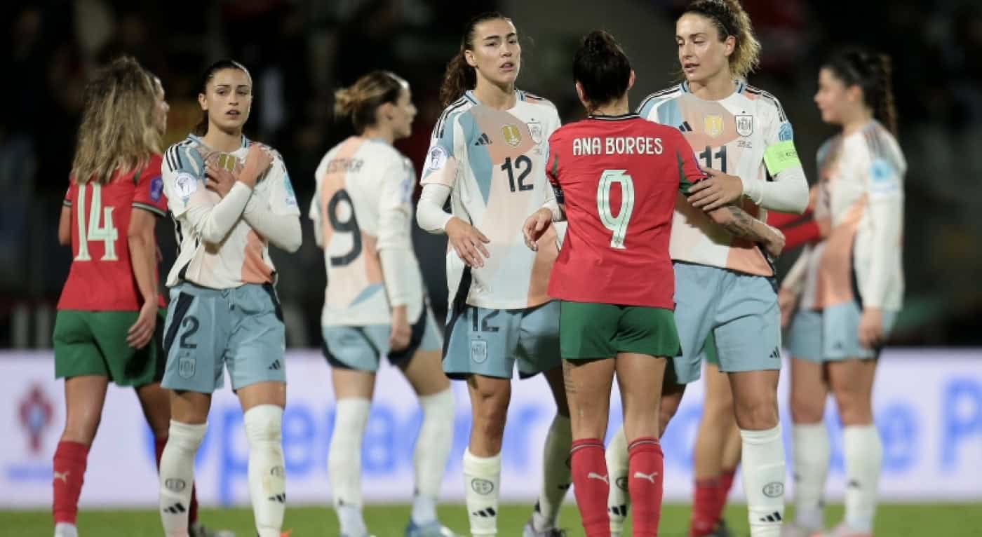 Portugal perde em casa com Espanha e desce a terceiro na Liga das Nações feminina