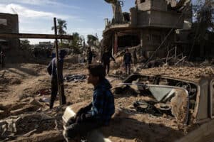 Mais de 600 mil crianças em Gaza arriscam deficiência crónica devido a bloqueio israelita