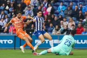 Famalicão perde do Dragão