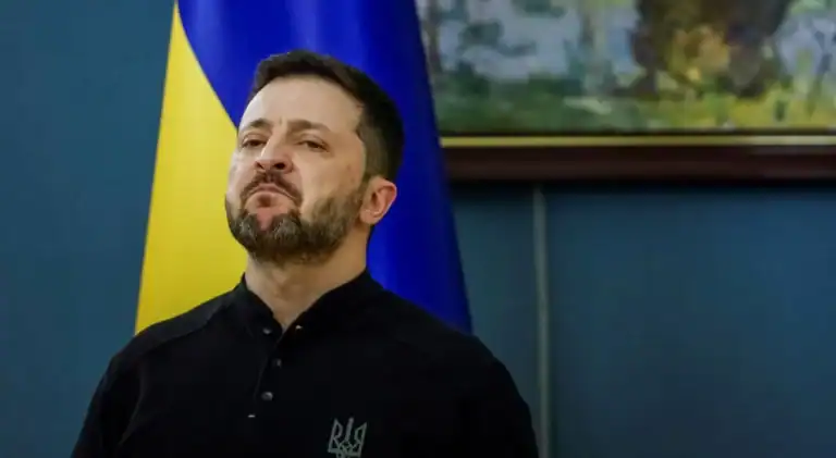 Zelensky aceita trégua de Putin mas assinala que ataques russos continuam