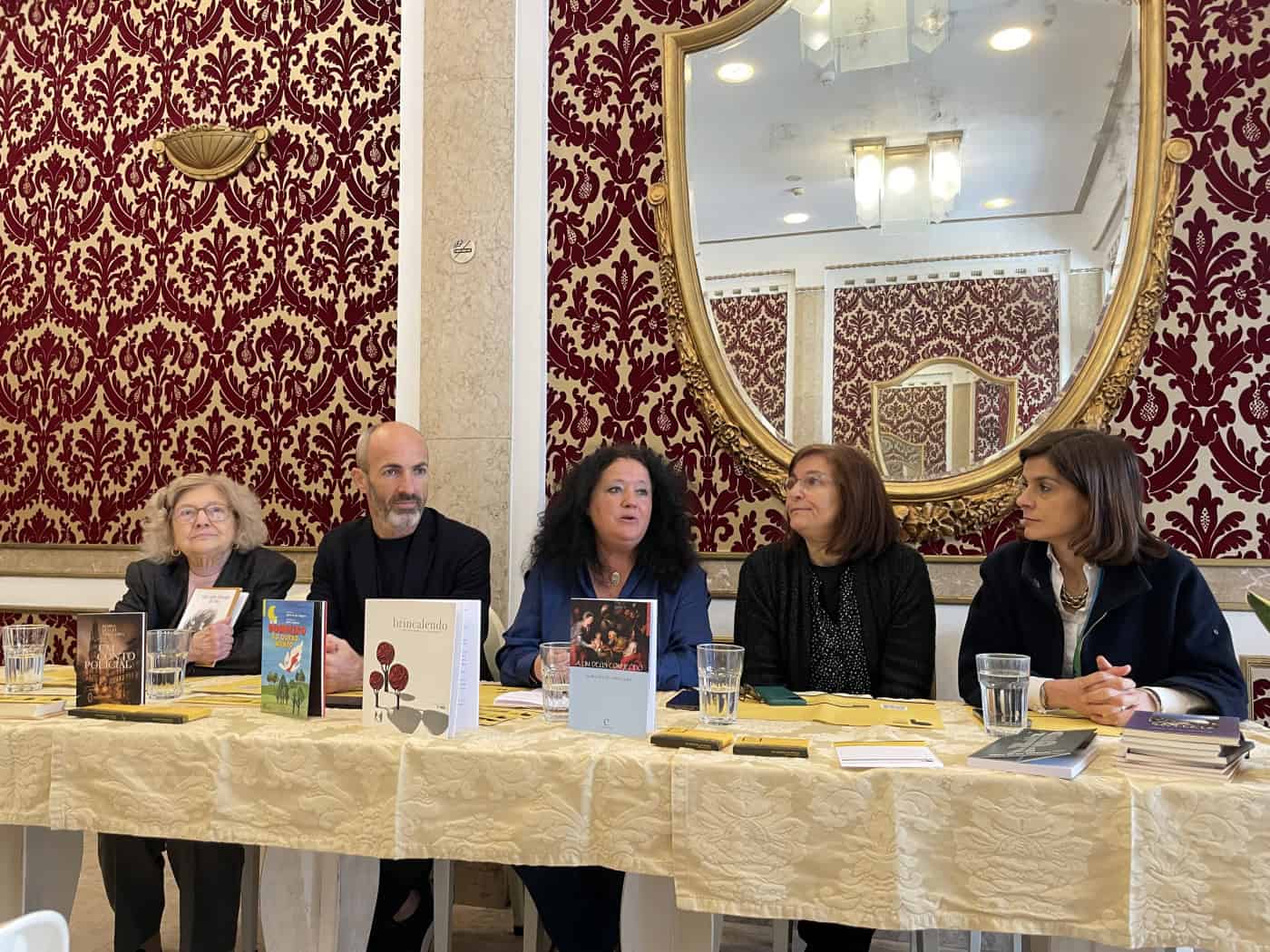 Cafés de Braga instigam clientes a ler mais após desafio da BLCS