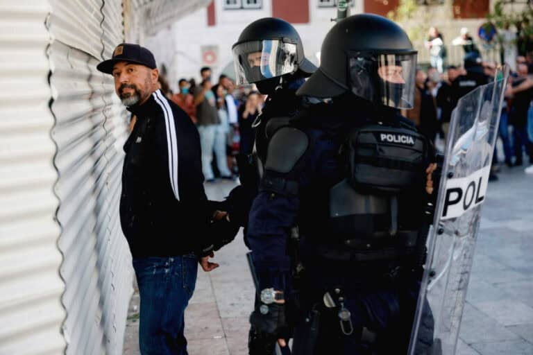 Detido líder de movimento extremista Mário Machado após confrontos