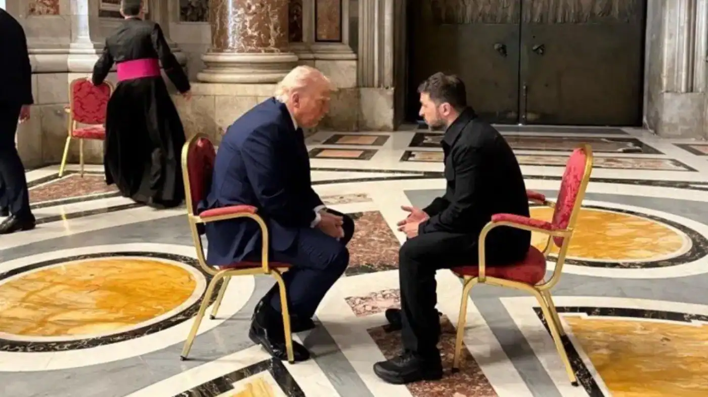 Trump e Zelensky encontram-se à margem do funeral do Papa Francisco