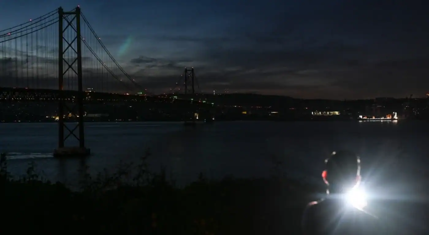 4 milhões de consumidores com eletricidade até às 22h