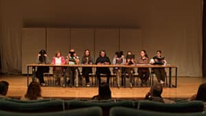 Onde se ouve, se cuida e se representa. Teatro une comunidade e estudantes em Guimarães