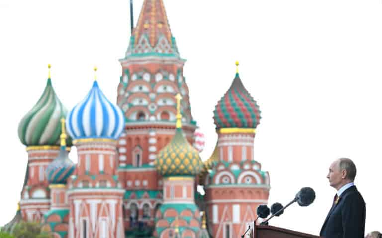 Putin destaca campanha contra Ucrânia no discurso do Dia da Vitória&nbsp;