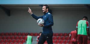 César Peixoto quer dar vitória aos adeptos na despedida da época em casa