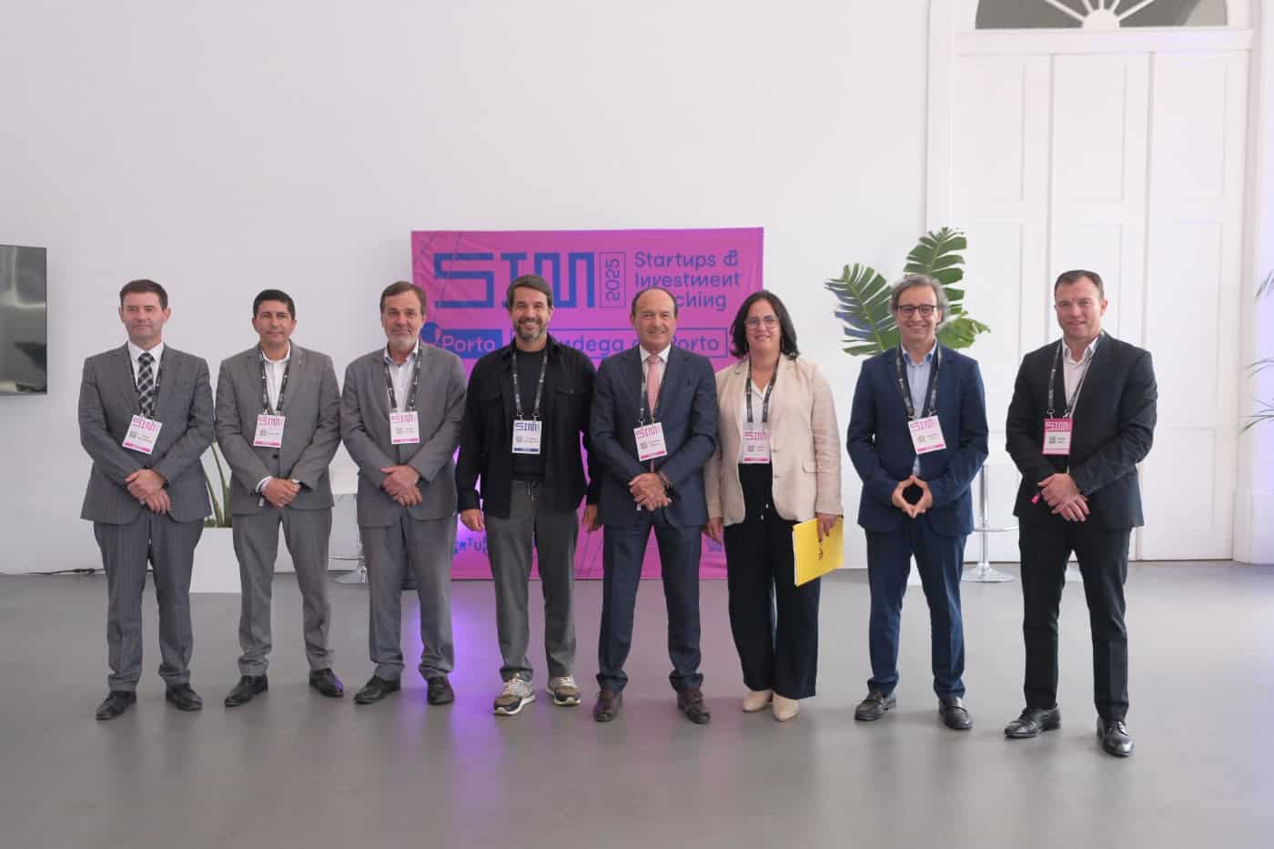 Câmara de Famalicão assina memorando com Startup Portugal