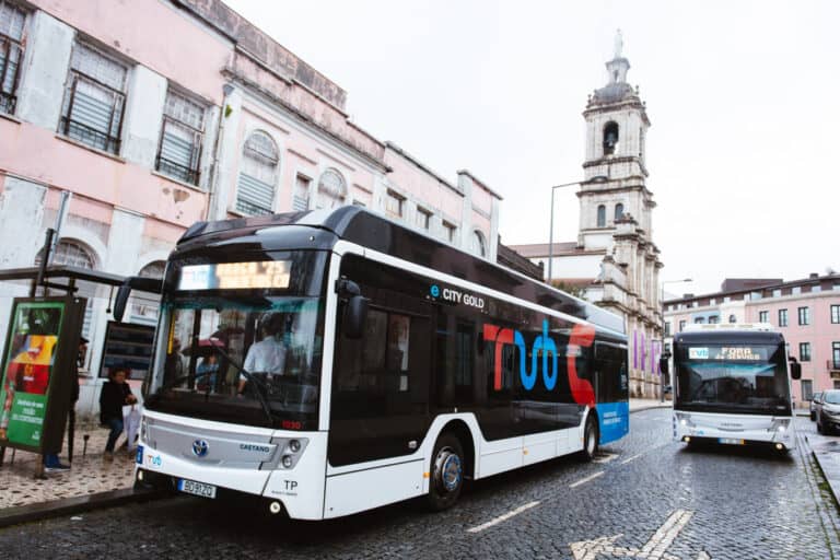 Executivo altera estatutos da empresa municipal TUB que passa a coordenar BRT