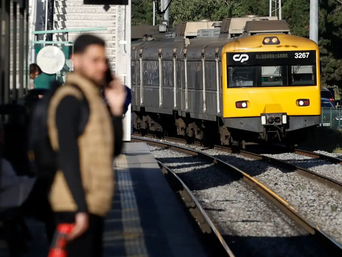 Greve parcial na CP levou à supressão de mais de 70% dos comboios até às 08:00