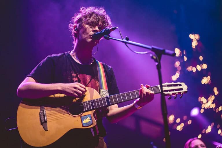 Concerto de Bill Ryder-Jones no TC adiado para 15 de novembro