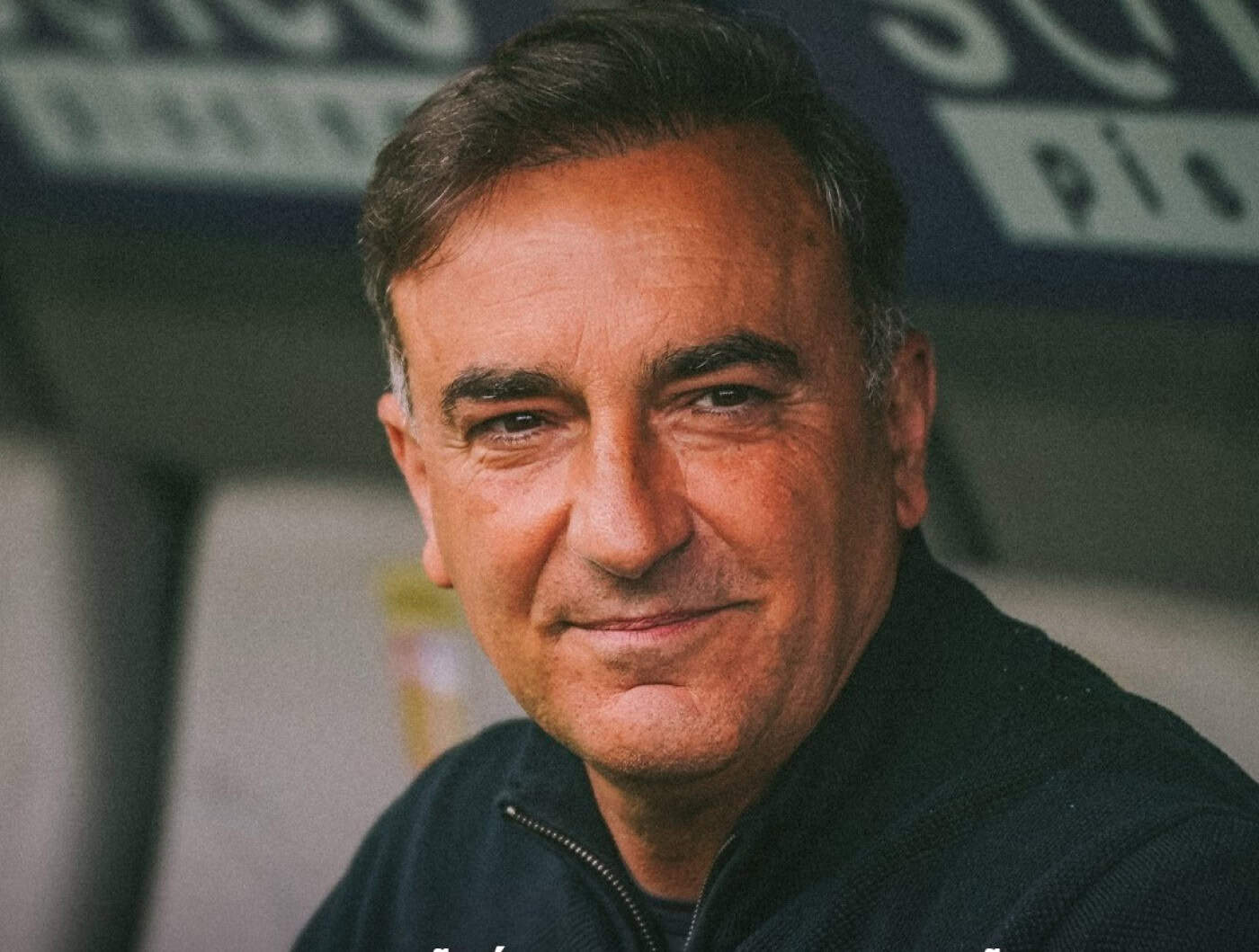 Carvalhal acompanha plano de Salvador para SCB campeão