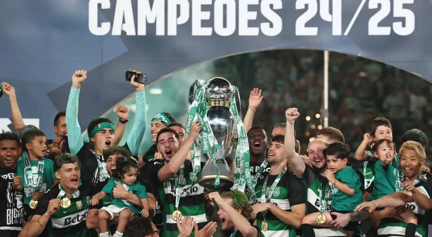 Sporting bicampeão português de futebol&nbsp;