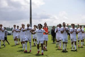 Vitória SC B ascende à Liga 3 após triunfo no reduto do Paredes 