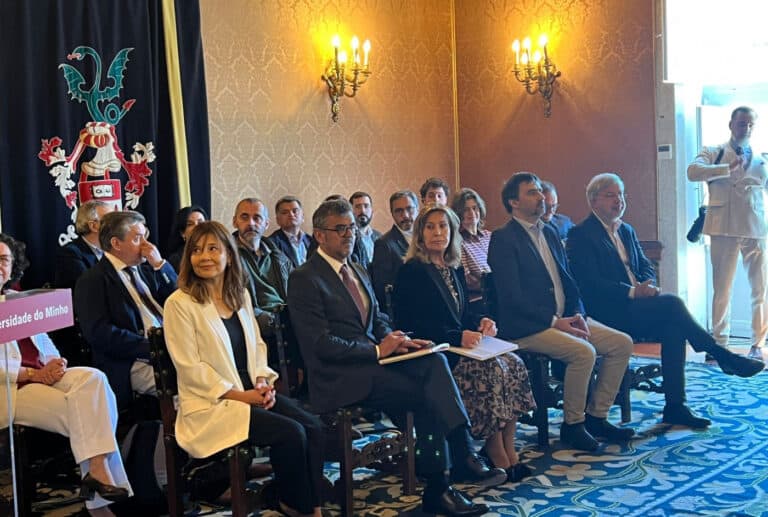 UMinho. Maria Assunção Raimundo é a nova presidente do Conselho Geral