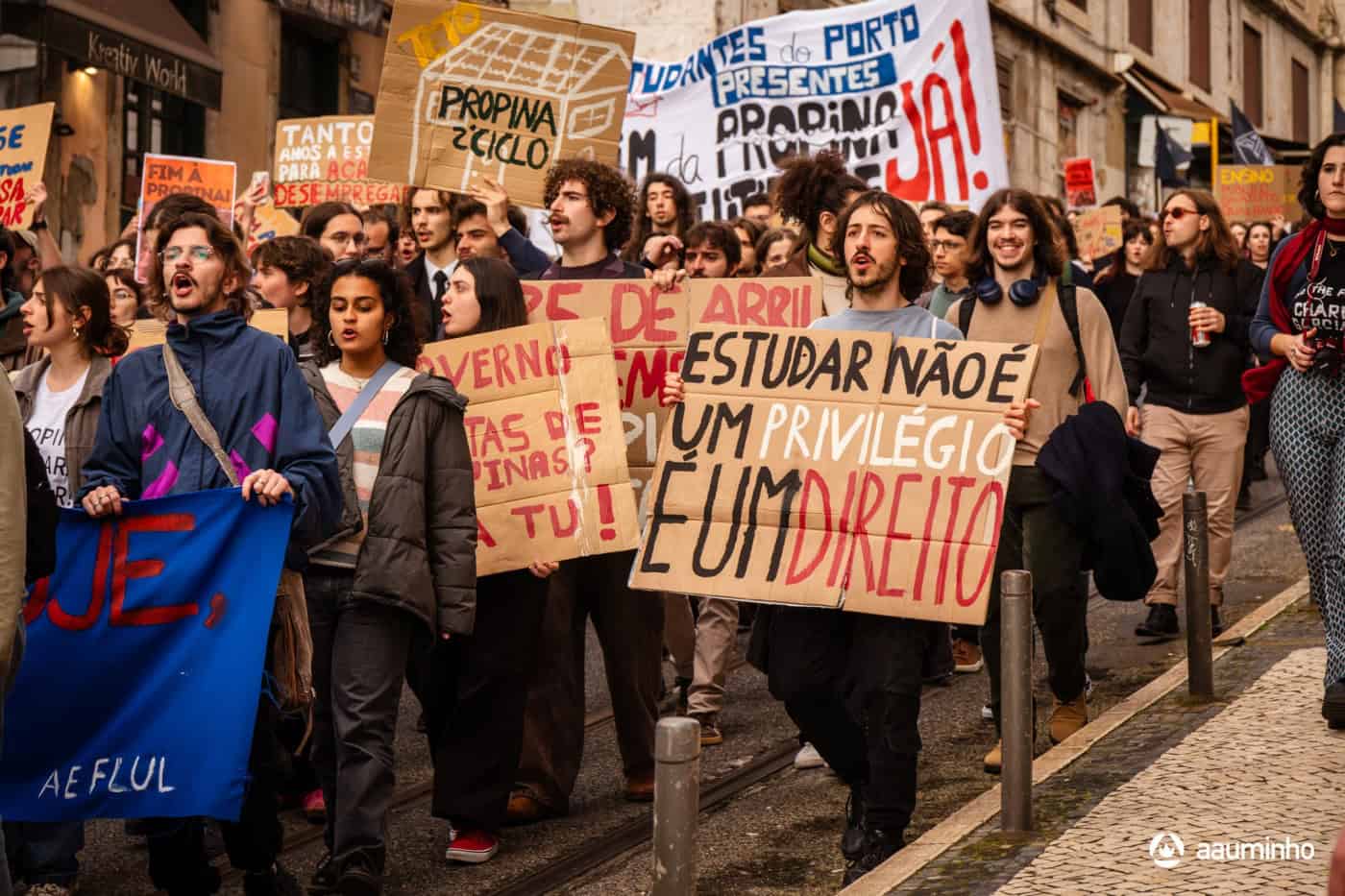 Grupo de estudantes marca tribuna pública na UMinho