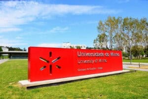 UMinho abre concurso especial para maiores de 23 anos  