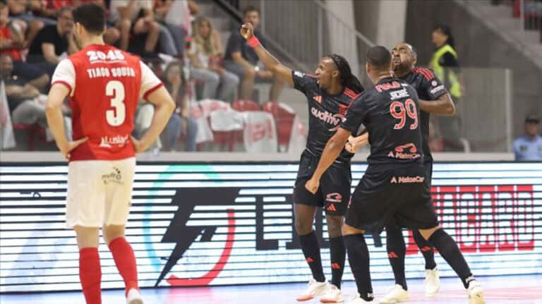 Futsal. SC Braga goleado no primeiro jogo das meias-finais do Campeonato Nacional