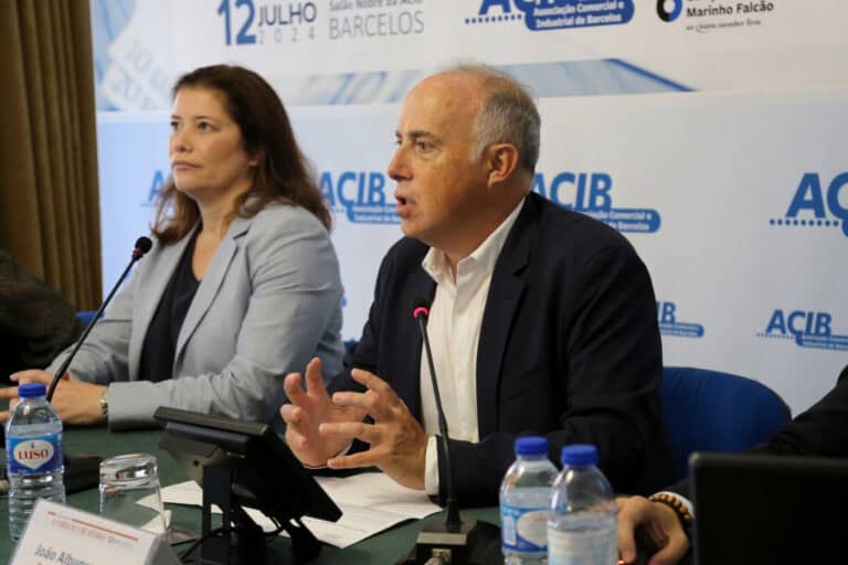 "Não vamos ficar pela Gabor", alerta presidente da ACIB