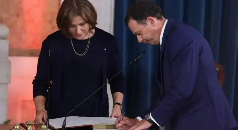 Presidente deu posse ao primeiro-ministro e ministros do XXV Governo Constitucional