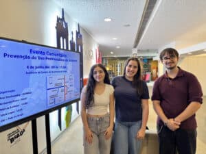 “É como se toda a nossa vida estivesse no telemóvel”. Estudantes refletiram sobre a dependência digital