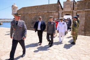 Dia de Portugal. Comemorações em Lagos começam com içar da bandeira nacional 