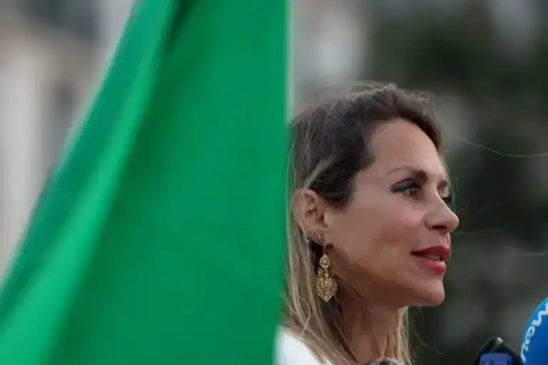 Joana Amaral Dias lança candidatura presidencial com ataques a Gouveia e Melo