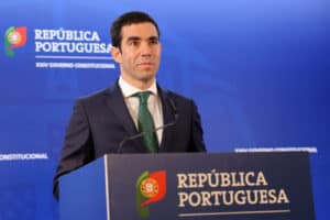 Reforma do Estado e imigração regulada entre dez eixos prioritários do programa