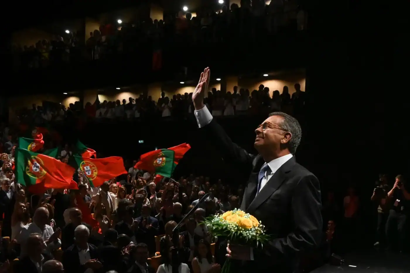 António José Seguro avança com candidatura a Belém: “É por Portugal que aqui estamos”