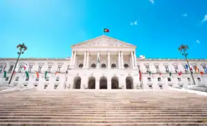 Apresentação e debate do programa do Governo arranca hoje no parlamento 