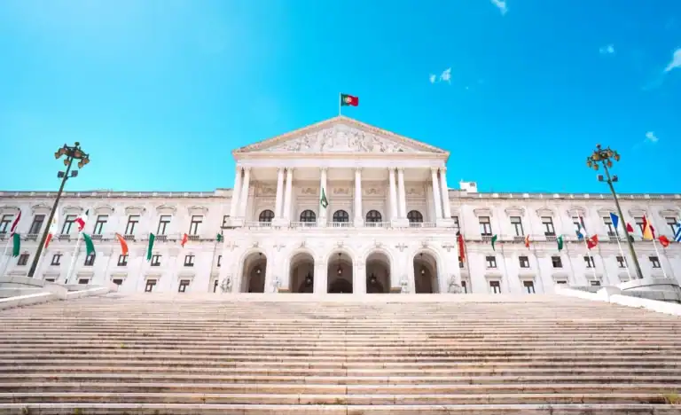 Apresentação e debate do programa do Governo arranca hoje no parlamento