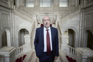 Presidenciais: PCP vai apoiar a candidatura do ex-deputado comunista António Filipe