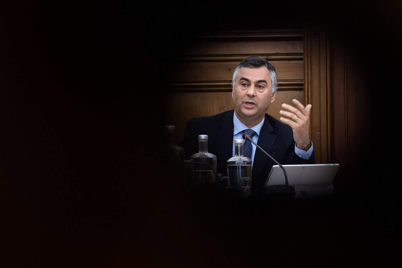 Ministro diz que Governo "não sabia que não sabia" número de alunos sem aulas