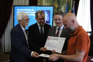 Grande Prémio de Literatura de Viagens Maria Ondina Braga 2025 entregue a Afonso Cruz 