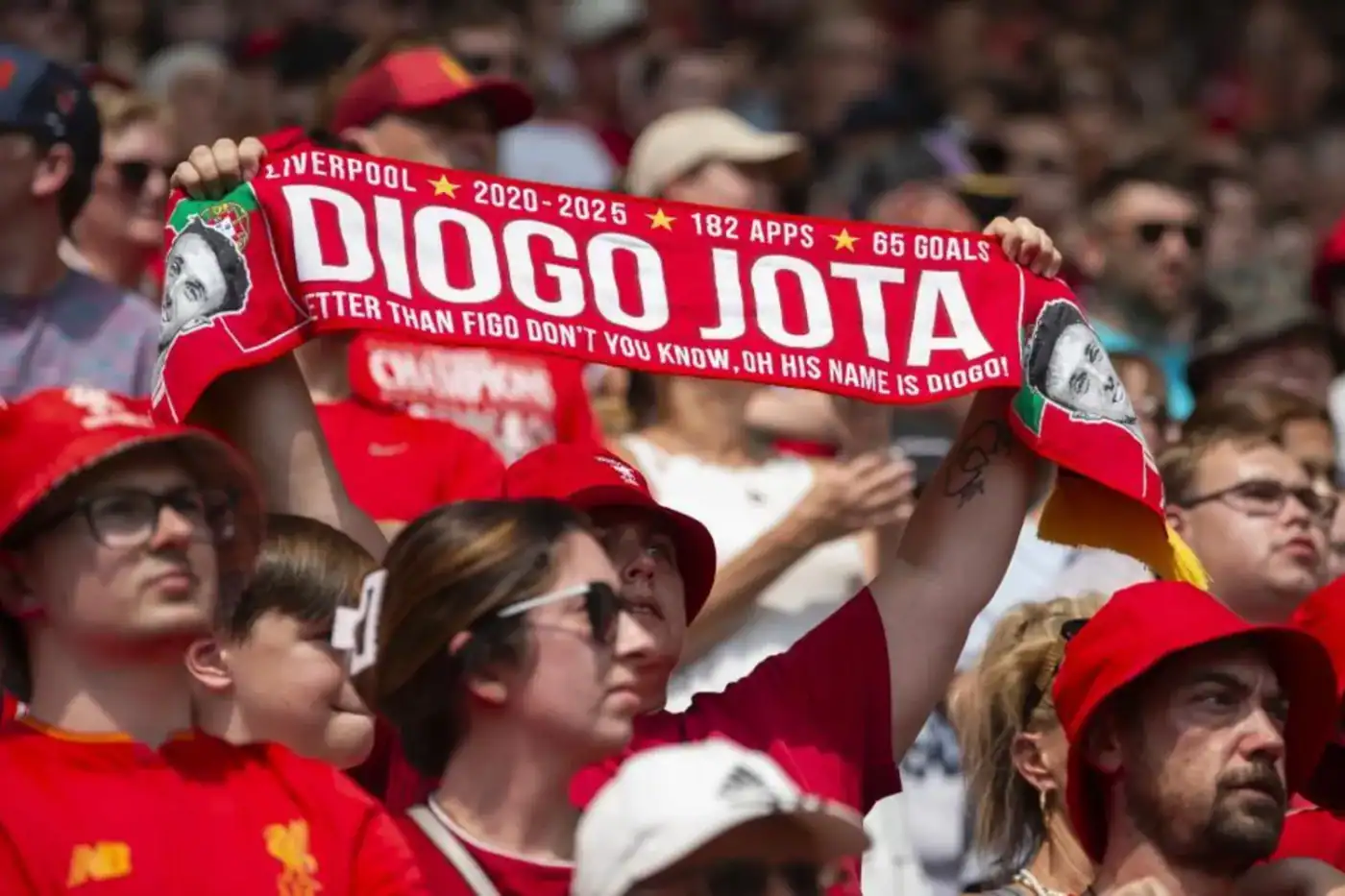 Homenagem sentida a Diogo Jota antes e durante o primeiro jogo do Liverpool&nbsp;