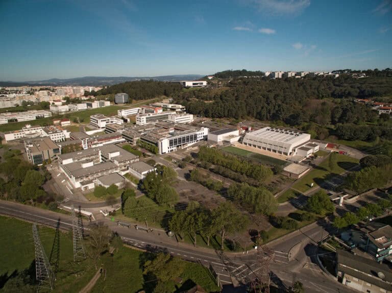 UMinho avança com obras nas cantinas e espera concorrentes para requalificar o CP 1