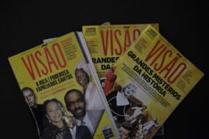 Tribunal chumba plano de insolvência da dona da Visão e determina fecho