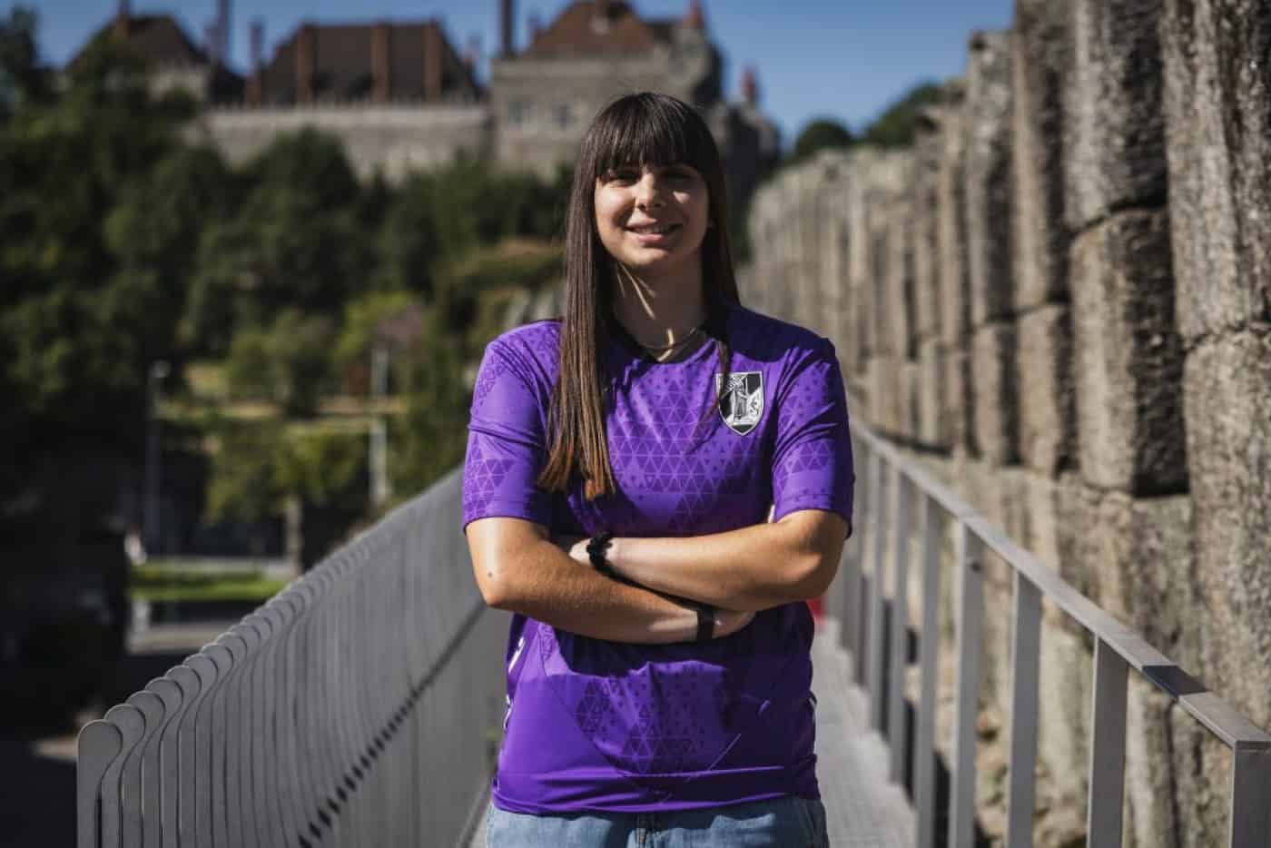 Vitória SC contrata a guarda-redes Adriana Rocha